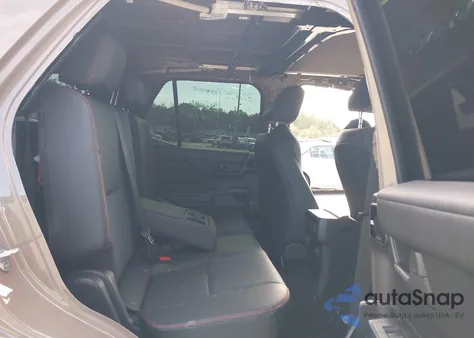 2025 Toyota 4Runner Hybrid Trd Pro z USA, uszkodzony, nr VIN JTEVB5BR6S5000935